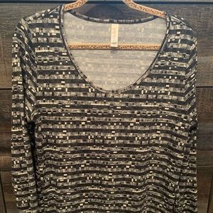 Lularoe Long Sleeve Top. Size XL